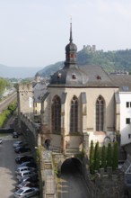 Werner Chapel with passageway and town wall, behind it the Schönenburg, St., Sankt, Saint