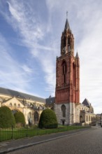 Maastricht, Basiliek van Sint Servaas and Sint-Janskerk (Basilica of St Servatius and St John's