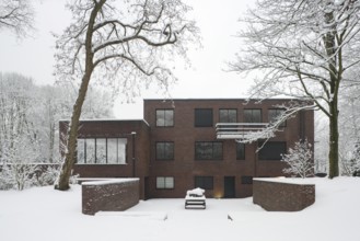 Built between 1928 and 1930 by Ludwig Mies van der Rohe as a residential building, west side