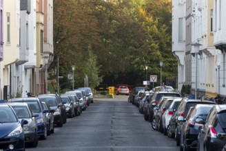 Krefeld, Waldhofstraße, view from Germaniastraße to the south