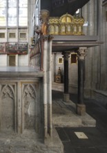 Choir, reliquary altar, rear building with passage under the shrines, St., Sankt, Saint