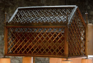 Shrine of St Anne in the side aisle, St, Saint, Saint