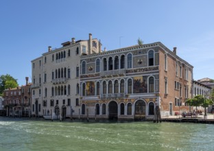 Venice, Palaces on the Grand Canal, Palazzo Barbarigo, Murano glass mosaics, from 1886