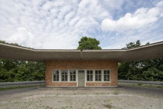 Fürstenwalde, Reichsautobahn petrol station, one of the first petrol stations on a motorway, built