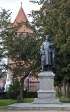 Emperor Charles IV 1316-78 Bronze statue 1900 by Ludwig Cauer 74840 Location Tangermünde Castle