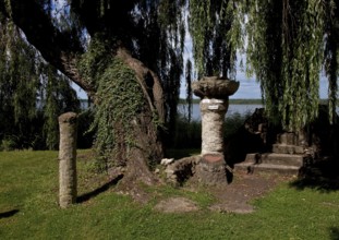 Arendsee Altmark gustav-nagel-areal 87762 Remains of the lake temple 1917-30 behind the Arendsee