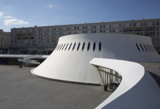 Le Havre, cultural centre LE VOLCAN by Oskar Niemeyer 1977-82, residential buildings 1950s by