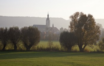 Laucha Unstrut 78239 View from north over the Unstrut floodplain to the town church St Mariä and