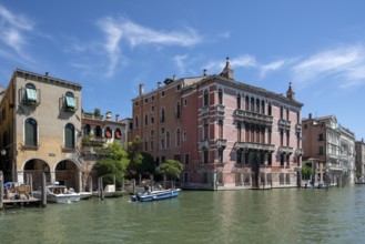 Venice, palaces on the Grand Canal, Palazzo Fontana Rezzonico, early 17th century