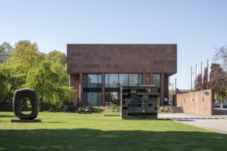 Bielefeld, Kunsthalle, 1968 by Philip Johnson, view from the north-east