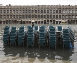 Italy Venice St Mark's Square -148 Old procuracies at high water