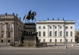 Berlin, Unter den Linden, equestrian statue of Frederick the Great, on the left the State Library,