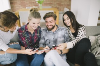 Chilling people with smartphones