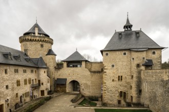 Château de Malbrouck. Malbrouck Castle. Burg Malbrouck