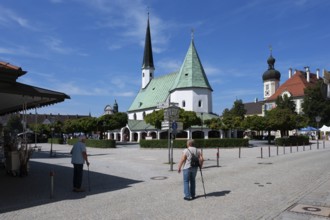 Chapel Square with Chapel of Mercy, Altötting, Upper Bavaria, Germany, Europe