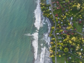 Top-down, aerial view, view of settlement and houses on the coast, Cahuita, Limón, Costa Rica,