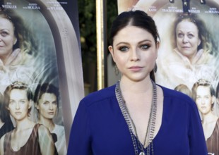 Michelle Trachtenberg at the Los Angeles premiere of 'Sister Cities' held at the Paramount Studios