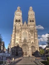 Gothic Cathedral Cathédrale Saint-Gatien, Tours, Département Inde-et-Loire, Région Centre, France,