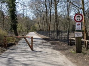 Wooden barrier on Waldweg, Berlin-Tegel, Berlin, Germany, Europe