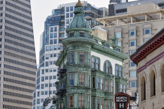 Columbus Tower, Sentinel Building, Francis Ford Coppola Building, Flatiron style, copper green,