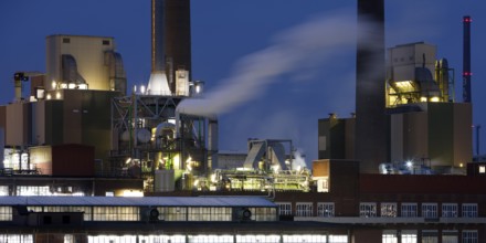 Bayer AG site in the evening, agrochemical and pharmaceutical company, Leverkusen, Bergisches Land,