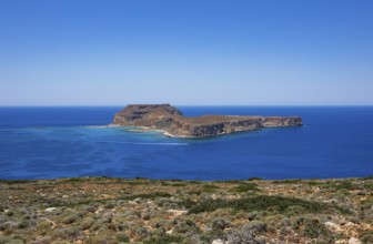 View from the Gramvousa peninsula to the island of Imeri Gramvousa, Kolimbari, West Crete, Crete,
