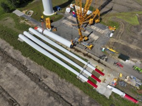 Dorsten, North Rhine-Westphalia, Germany, construction of a wind turbine, the first wind turbine of