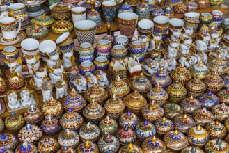 Souvenir stand, souvenir, souvenir, souvenir, porcelain, Asian, kitschy, colourful, market, shop,