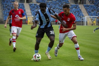 Football: Waldhof Mannheim against RWD Molenbeek Belgium in Mannheim (preparation match for the