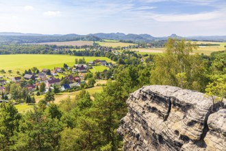 On the Kaiserkrone with panoramic view, view of Schöna and Reinhardtsdorf, in the background the