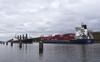 Cargo ship FORTUNE EXPRESS in the Kiel Canal, Kiel Canal, Kiel Canal, Schleswig-Holstein, Germany,
