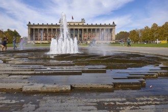 Fountain in the Lustgarten and Altes Museum, Berlin, capital city, independent city, federal state