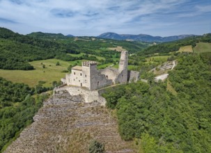 Rocca Varano, a fortress of the 12th century Rocca Varano, is built on a steep rock. The castle is