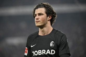 Merlin Röhl SC Freiburg SCF (34) Portrait MHPArena, MHP Arena Stuttgart, Baden-Württemberg,