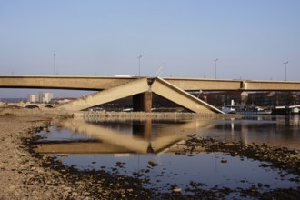 Partially collapsed Carola Bridge Dresden on 7 March 2025, Dresden, Saxony, Germany, Europe
