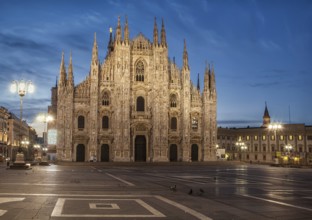 Milan cathedral on sunrise
