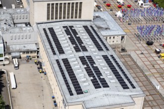 Messe Berlin, historic main building, exhibition halls, Masurenallee, solar plant, photovoltaics,