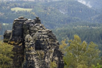 Autumn in the Elbe Sandstone Mountains Bad Schandau Schrammsteine Region
