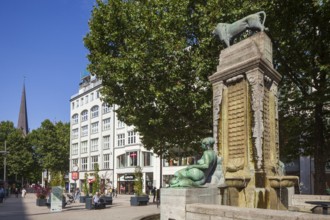 Mönckebergbrunnen and Mönckebergstraße, Hamburg, Germany, Europe