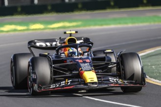 MELBOURNE, AUSTRALIA, APRIL 2: Sergio Perez of Mexico drives the Oracle Red Bull Racing RB19 on