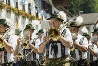 Traditional traditional costume parade, Garmisch-Partenkirchen, Werdenfelser Land, Upper Bavaria,