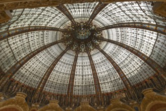 Dome, Art Nouveau, Galeries Lafayette department stores', Paris, Île-de-France, France, Europe