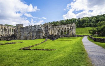 Rievaulx Abbey, North York Moors National Park, North Yorkshire, England, UK