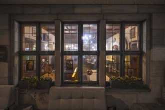 View through the window into a historic Franconian wine tavern, Nuremberg, Middle Franconia,