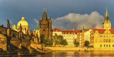 Vltava River with Charles Bridge, Karluv most, Old Town Bridge Tower, Bedrich Smetana Museum in the