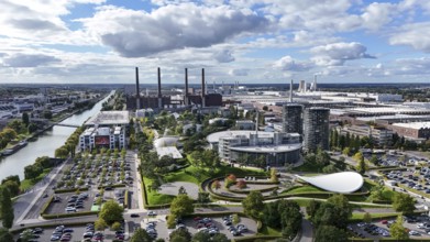 Volkswagen plant and the Autostadt car towers, Wolfsburg, 29.09.2024. The Volkswagen Group has