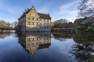 Burg Hülshoff, Havixbeck, Münsterland, North Rhine-Westphalia, Germany, Europe