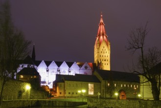 Paderborn Cathedral, St Liborius, night shot, Paderborn, Westphalia, North Rhine-Westphalia,