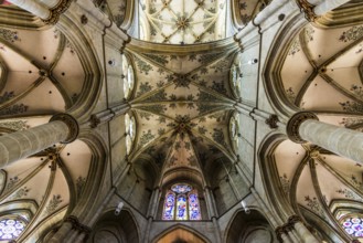 Interior view, Church of Our Lady, UNESCO World Heritage Site, Trier, Rhineland-Palatinate,