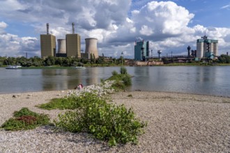 Duisburg-Huckingen gas-fired power station, operated by RWE, on the site of Hüttenwerke Krupp